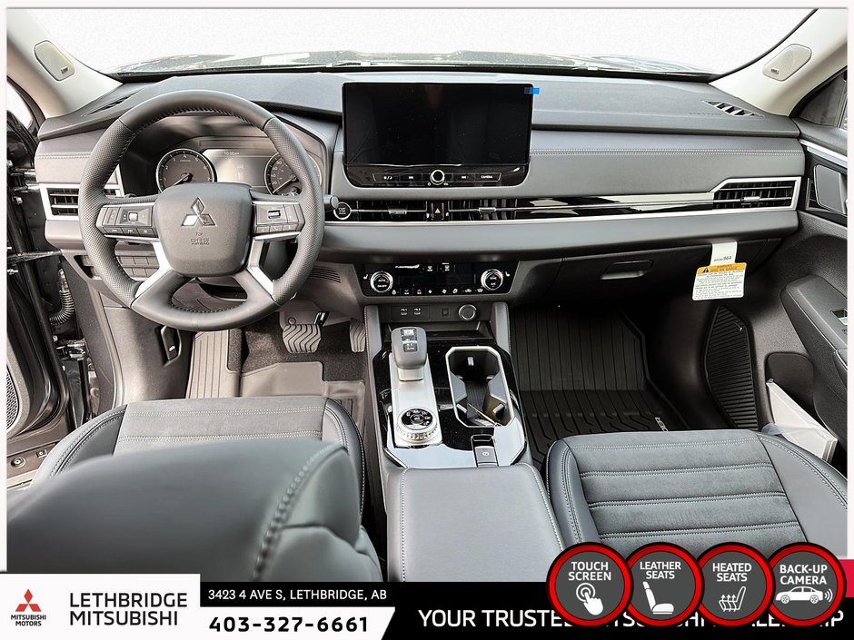 2025 Mitsubishi Outlander LE S-AWC-9