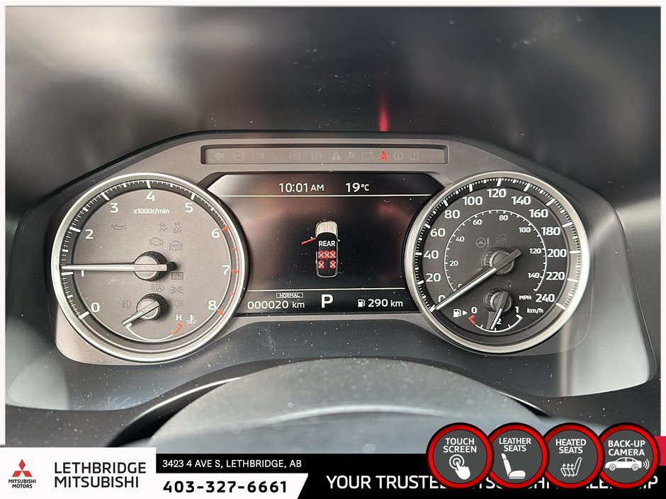 2025 Mitsubishi Outlander LE S-AWC-12