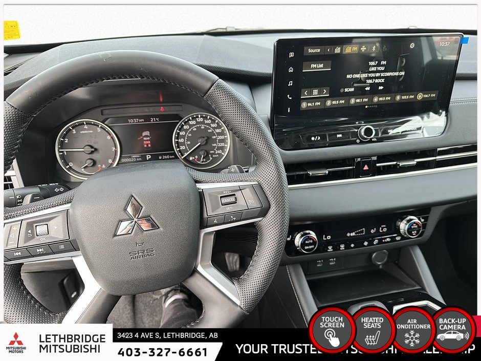 2025 Mitsubishi Outlander ES S-AWC-13