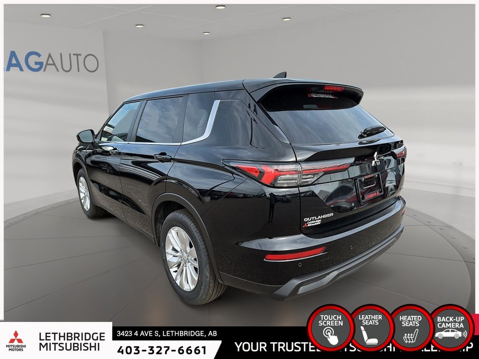 2025 Mitsubishi Outlander ES S-AWC-3