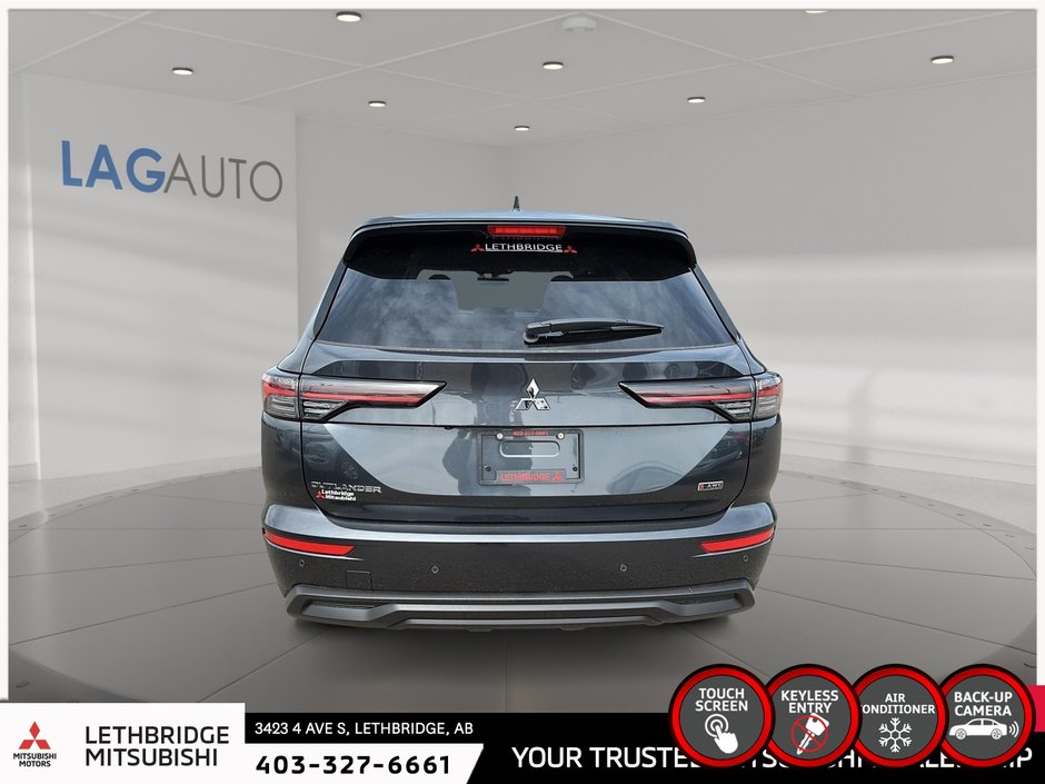 2025 Mitsubishi Outlander ES S-AWC-2
