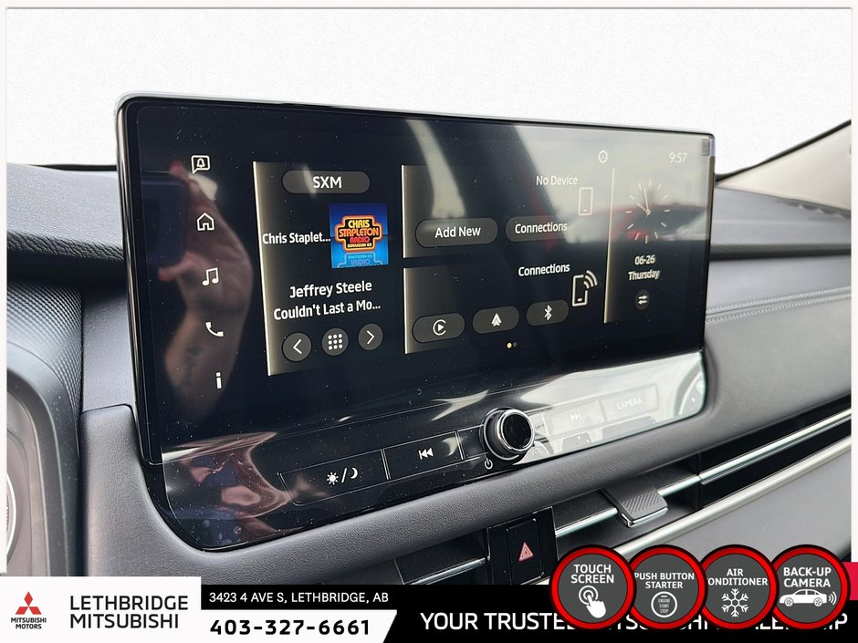 2025 Mitsubishi Outlander ES S-AWC-17
