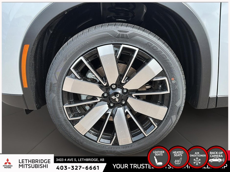 2025 Mitsubishi Outlander SEL S-AWC-6