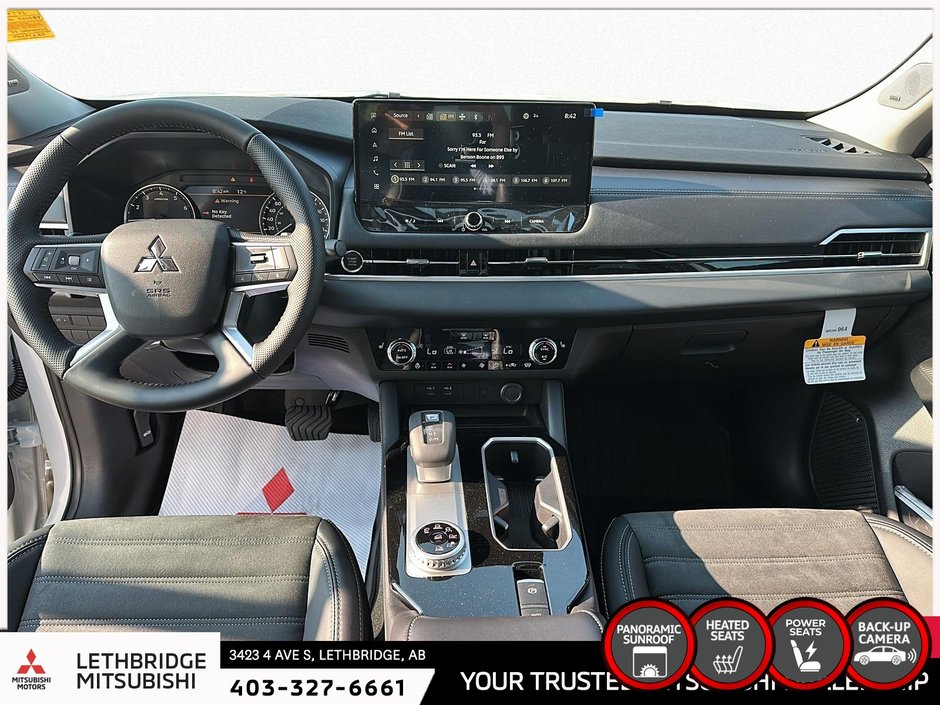 2025 Mitsubishi Outlander LE S-AWC-9