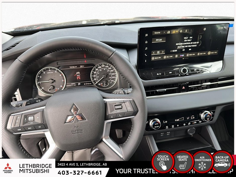 2025 Mitsubishi Outlander ES S-AWC-13