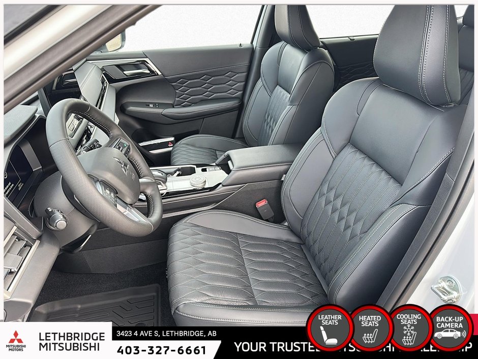 2025 Mitsubishi Outlander GT S-AWC TWO TONE ROOF-8