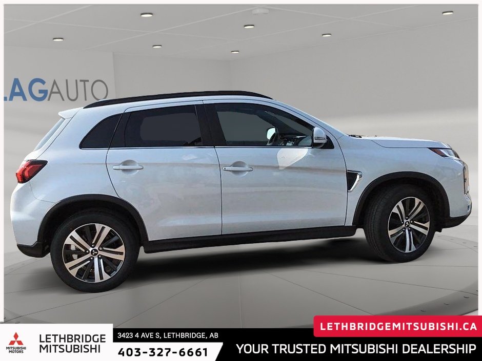 2024 Mitsubishi RVR GT AWC-6