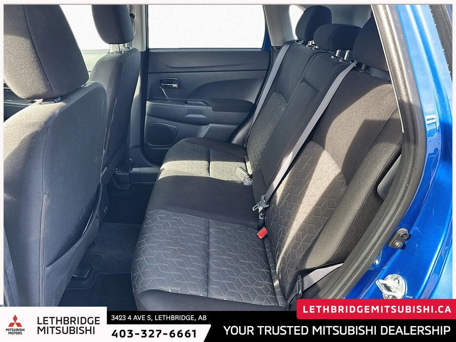 2024 Mitsubishi RVR SE-16