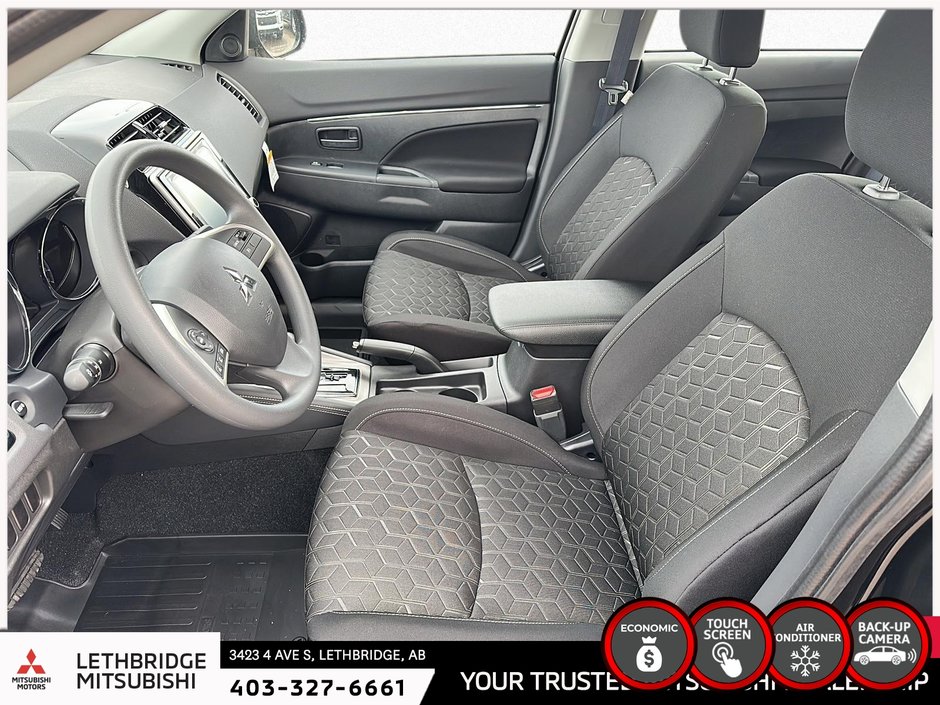 2025 Mitsubishi RVR ES AWC-8