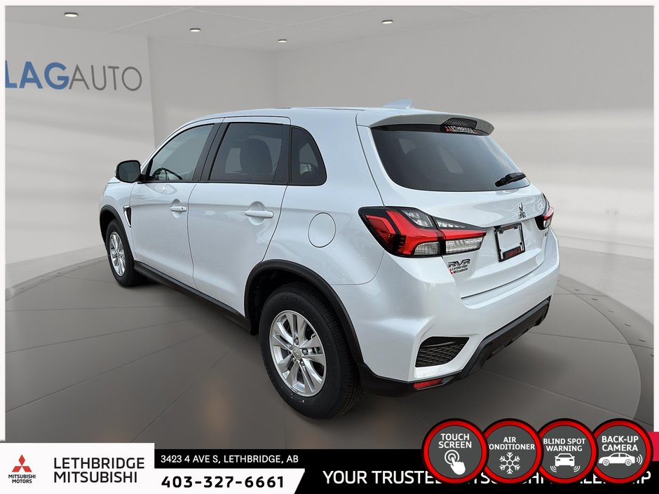 2025 Mitsubishi RVR SE AWC-3