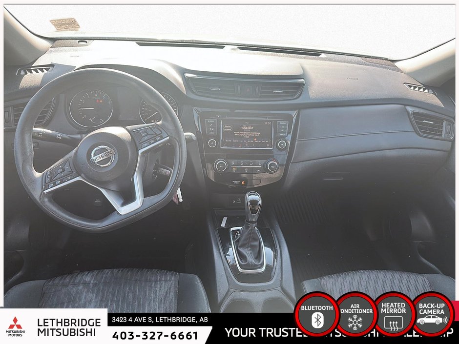 2018 Nissan Rogue S-8