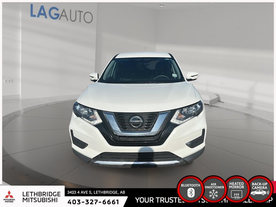 2018 Nissan Rogue S-1