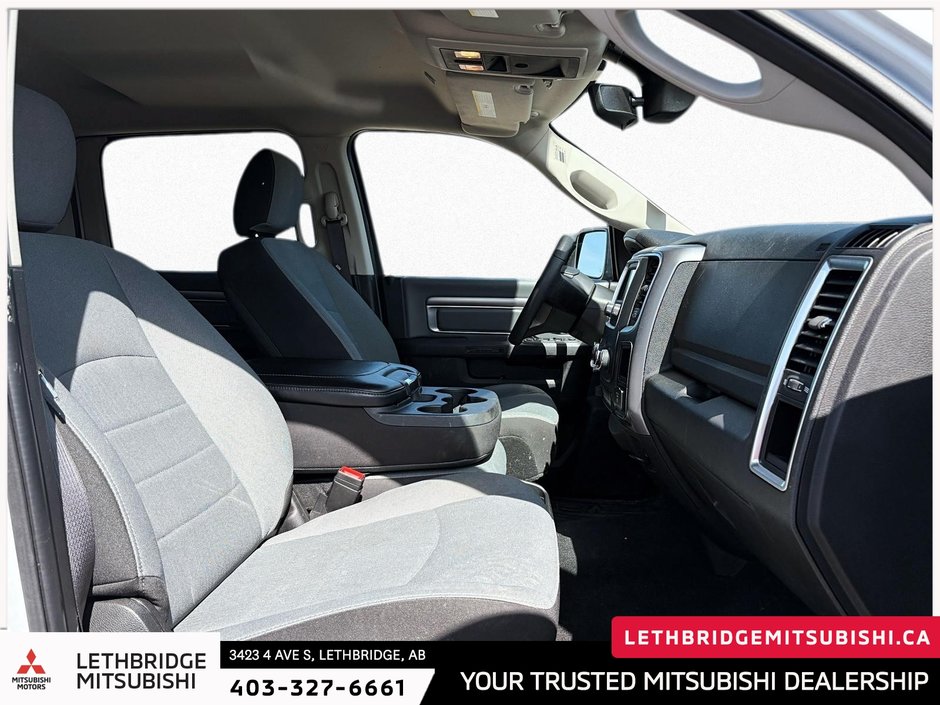 2023 Ram 1500 Classic SLT-9