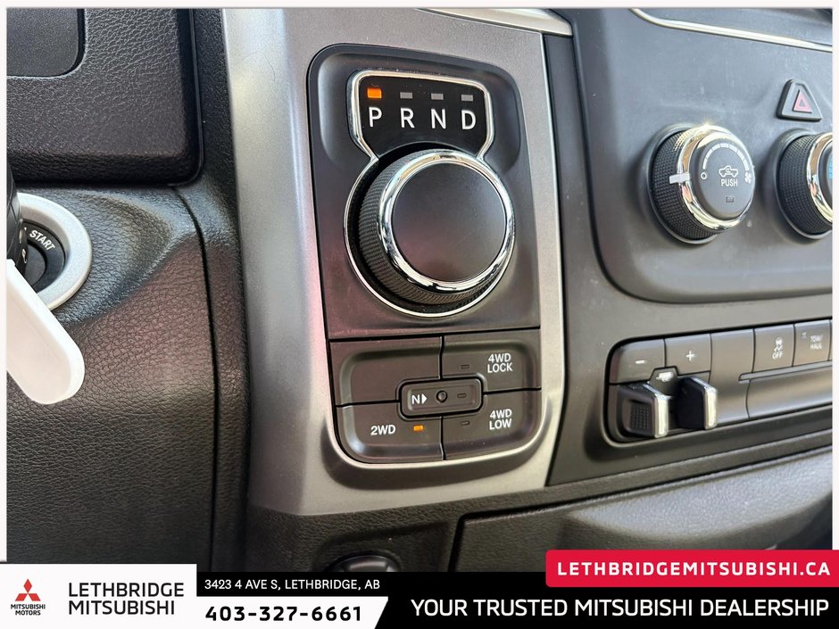 2023 Ram 1500 Classic SLT-15