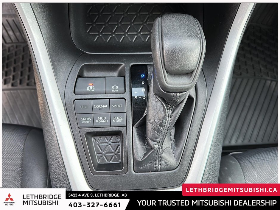 2019 Toyota RAV4 XLE-15