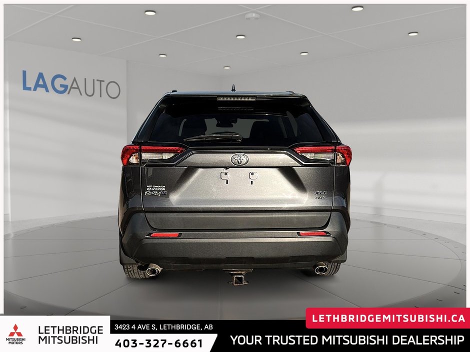 2019 Toyota RAV4 XLE-2