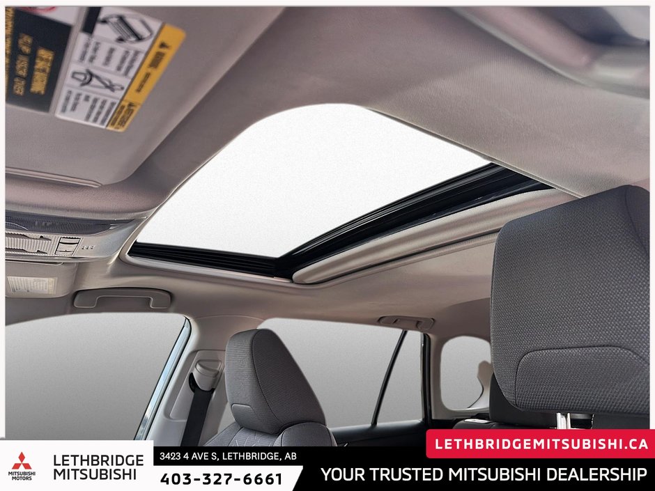 2019 Toyota RAV4 XLE-16