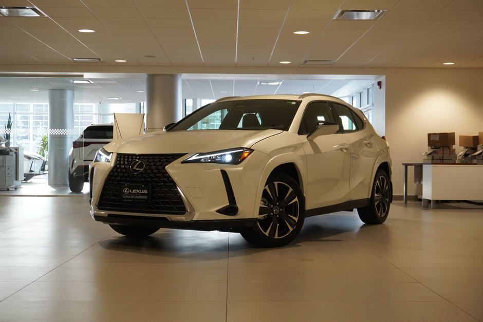 2025 Lexus UX 300h PREMIUM|BLINDSPOT|MOONROOF|H/STEERING in Ajax, Ontario at Lakeridge Auto Gallery - w940px