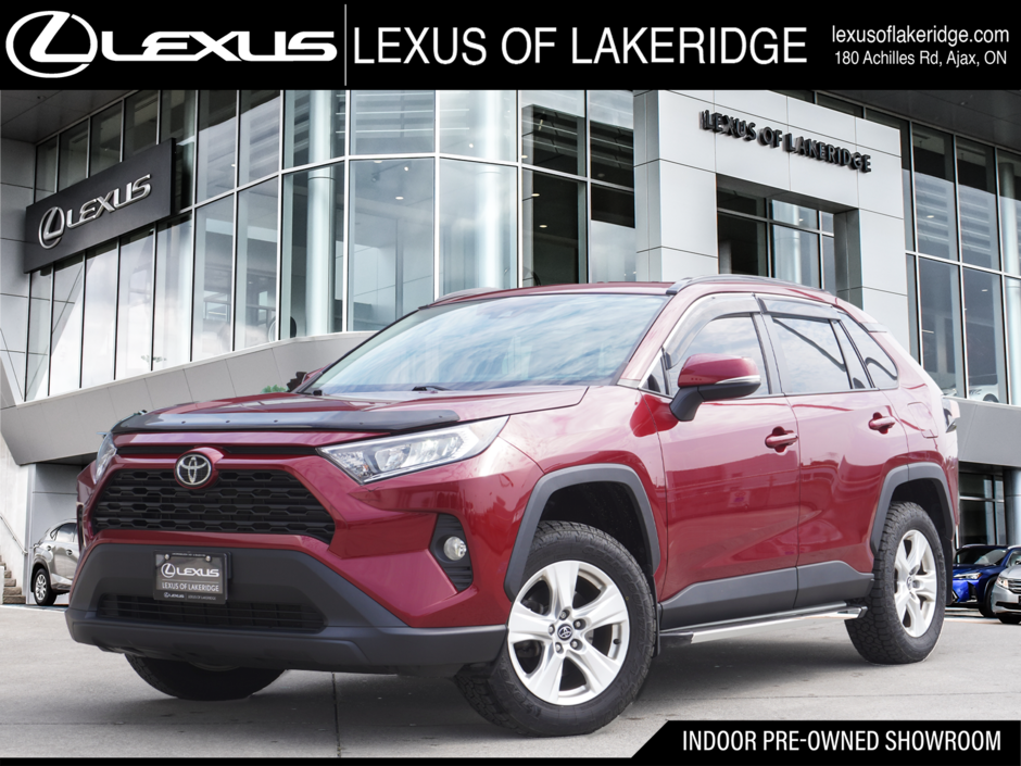 2020 Toyota RAV4 AWD XLE|BLINDSPOT|MOONROOF|H/STEERING|CARPLAY in Ajax, Ontario at Lakeridge Auto Gallery - w940px