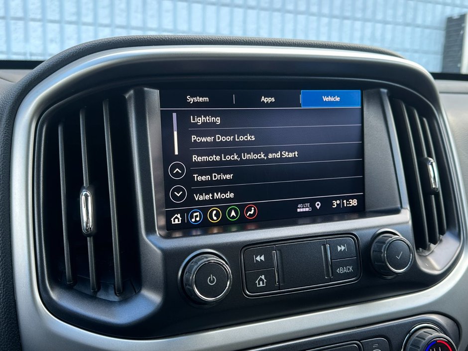 2021 Chevrolet Colorado 4WD ZR2-27