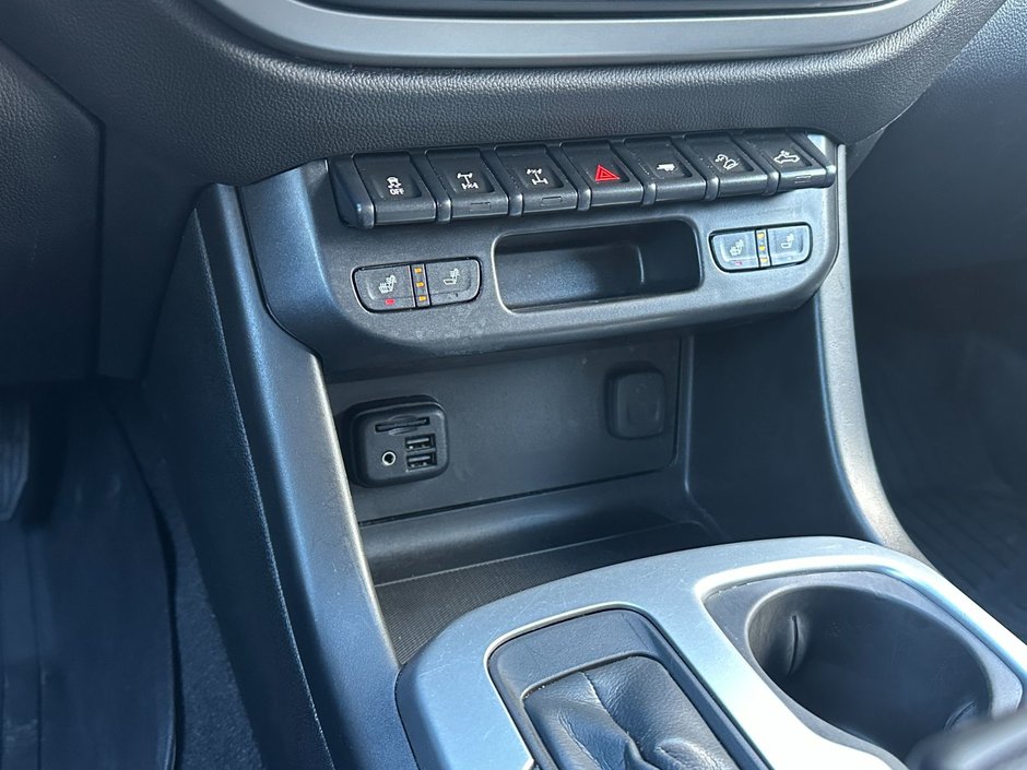 2021 Chevrolet Colorado 4WD ZR2-32