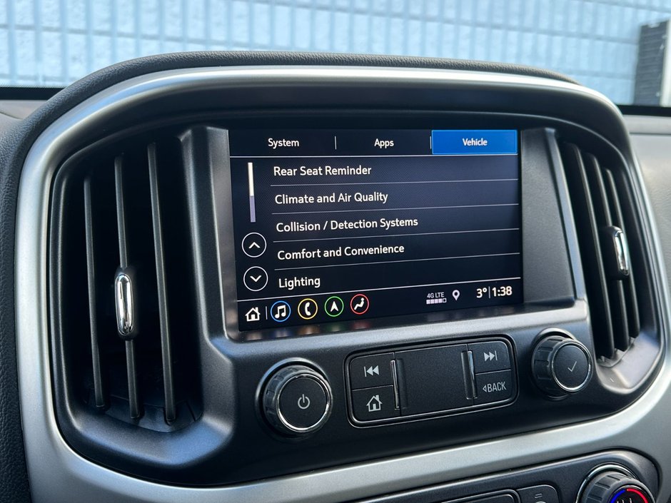 2021 Chevrolet Colorado 4WD ZR2-26