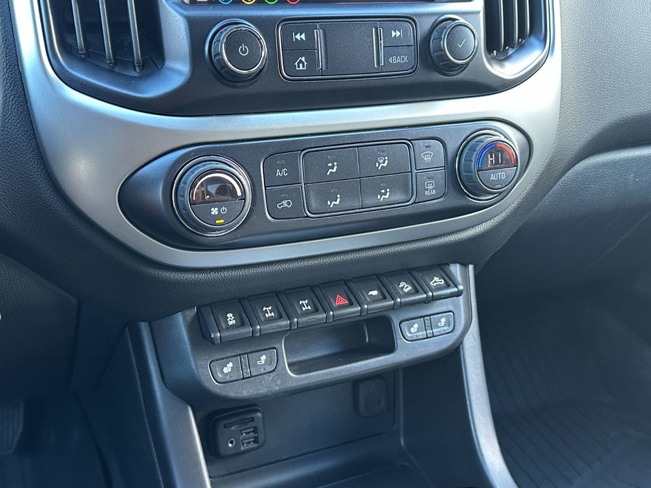 2021 Chevrolet Colorado 4WD ZR2-31