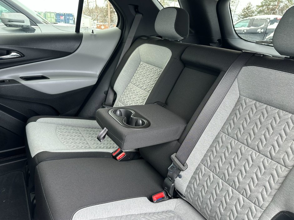 Chevrolet Equinox LT 2022-36