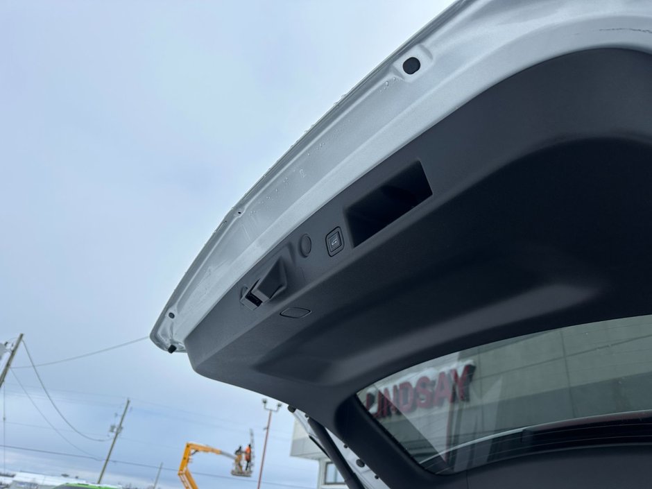 Chevrolet Equinox LT 2022-40