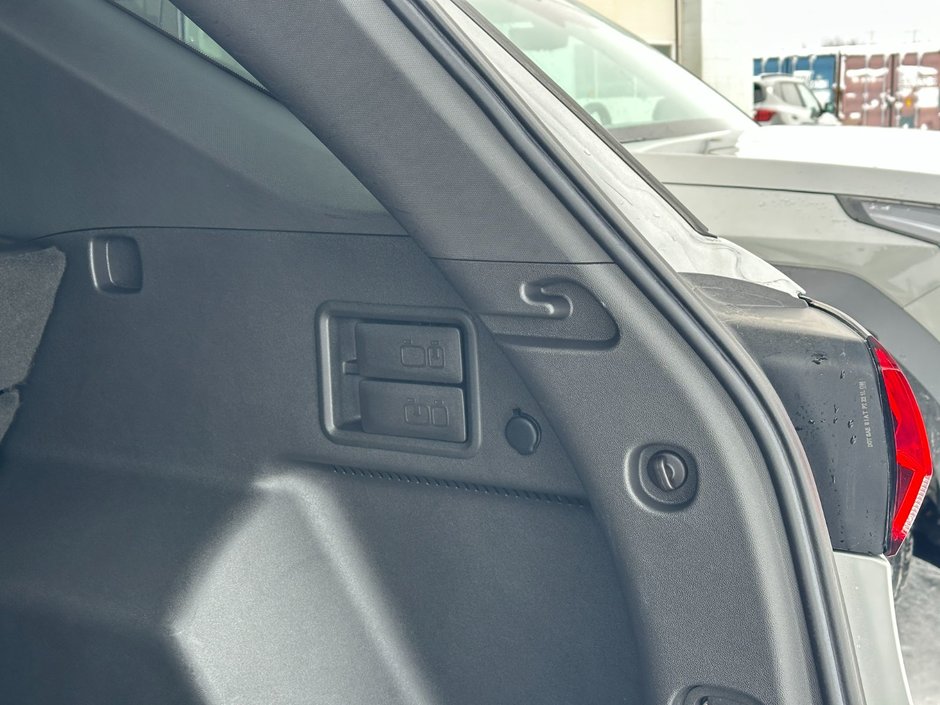 Chevrolet Equinox LT 2022-38