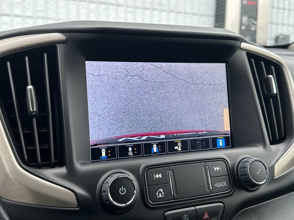 2024 GMC Terrain Denali-34