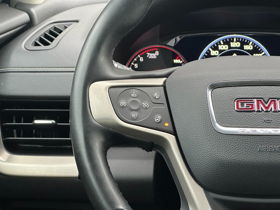 2024 GMC Terrain Denali-14