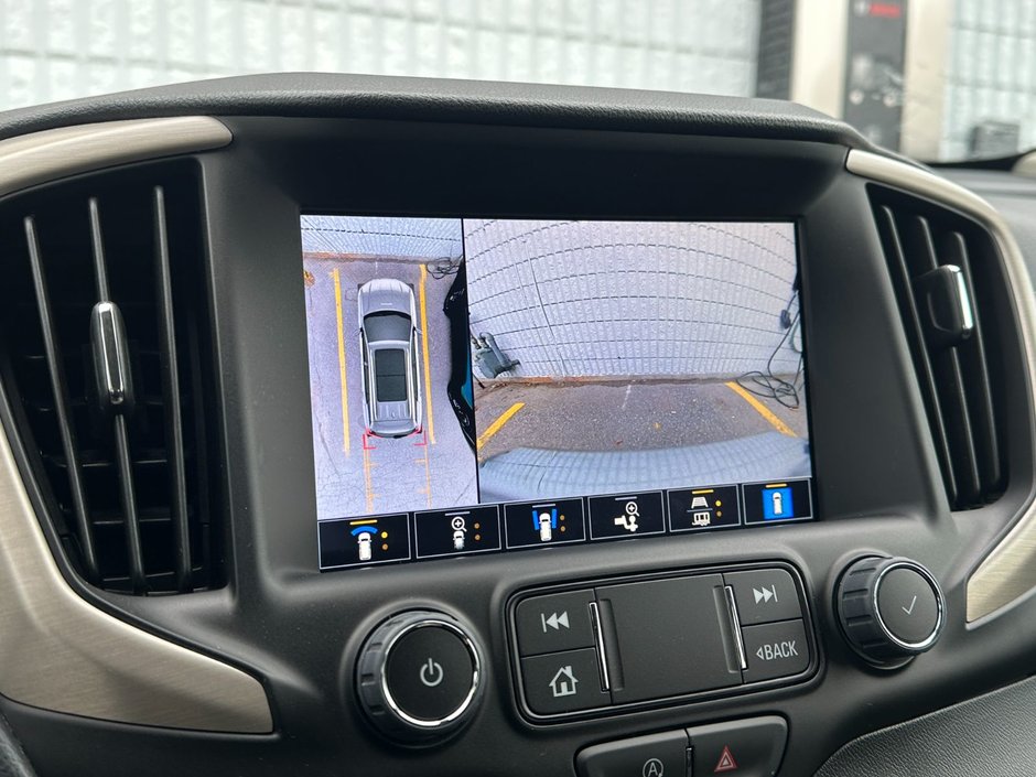 2024 GMC Terrain Denali-30