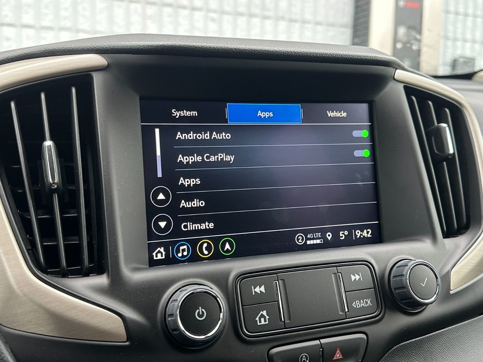 2024 GMC Terrain Denali-29