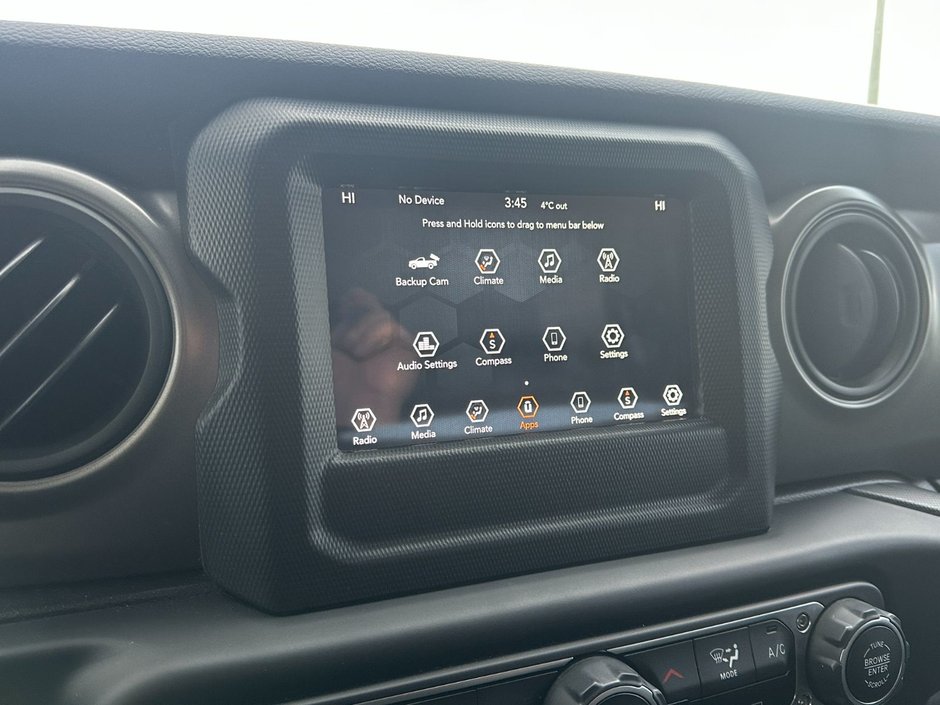 2023 Jeep Gladiator Sport S-25