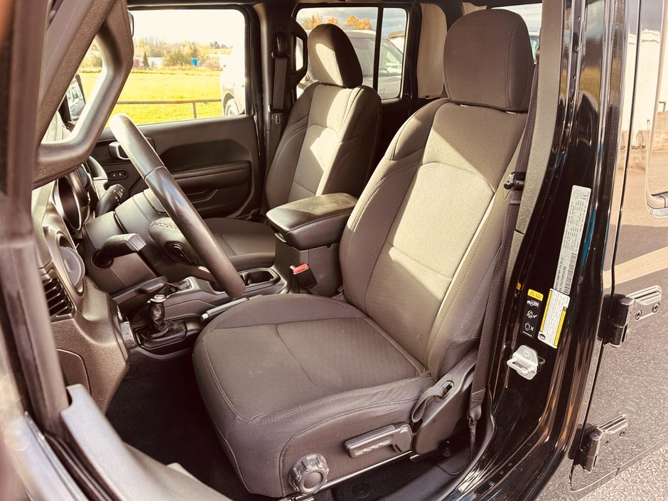 2023 Jeep Gladiator Sport S-7