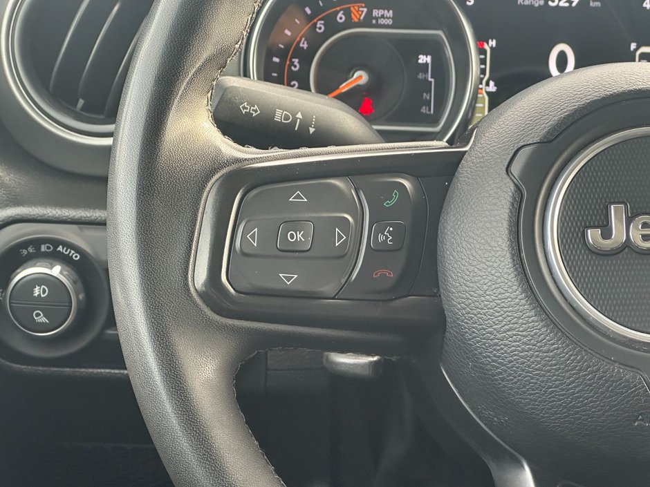 2023 Jeep Gladiator Sport S-14