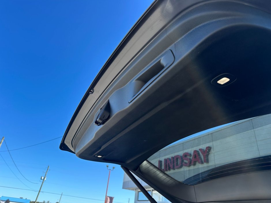 Jeep Grand Cherokee Limited 2024-56