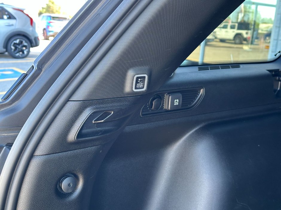 Jeep Grand Cherokee Limited 2024-53