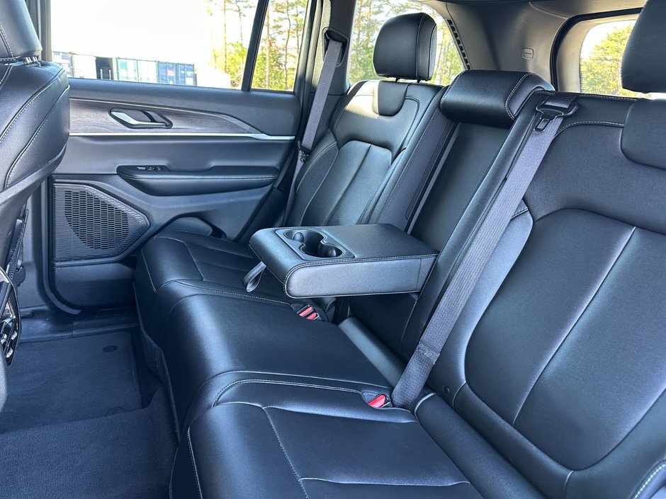 Jeep Grand Cherokee Limited 2024-51