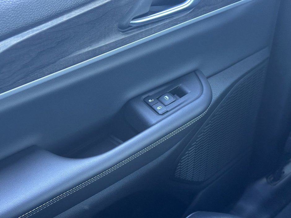 Jeep Grand Cherokee Limited 2024-48