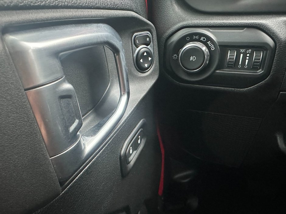 2021 Jeep Wrangler Unlimited Sport 80th Anniversary-13