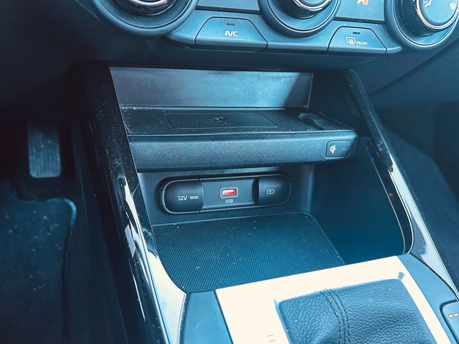 Kia Forte EX 2022-35