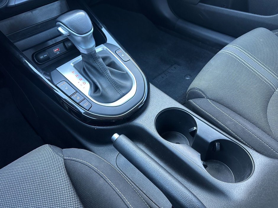 2023 Kia Forte EX-40