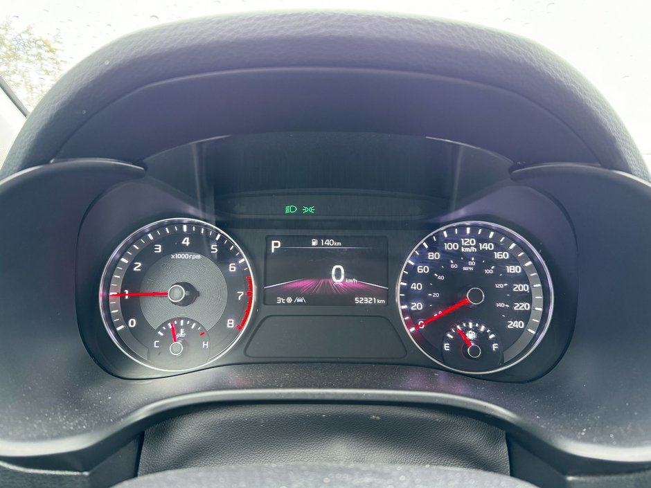 2022 Kia Forte EX-12