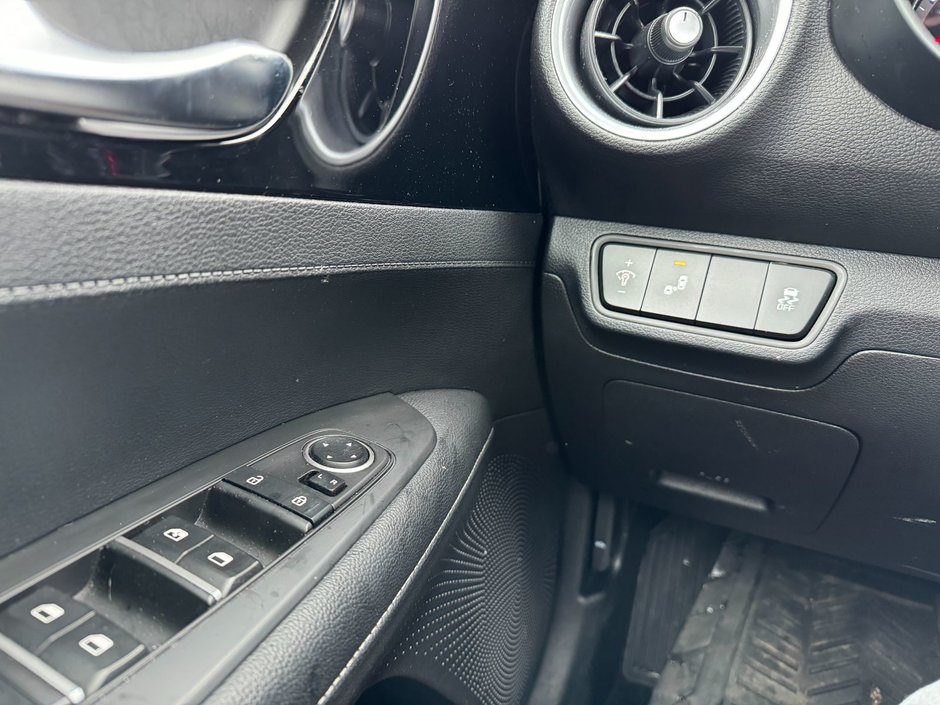 2022 Kia Forte EX-10