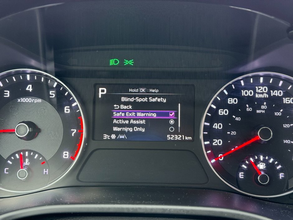 2022 Kia Forte EX-23