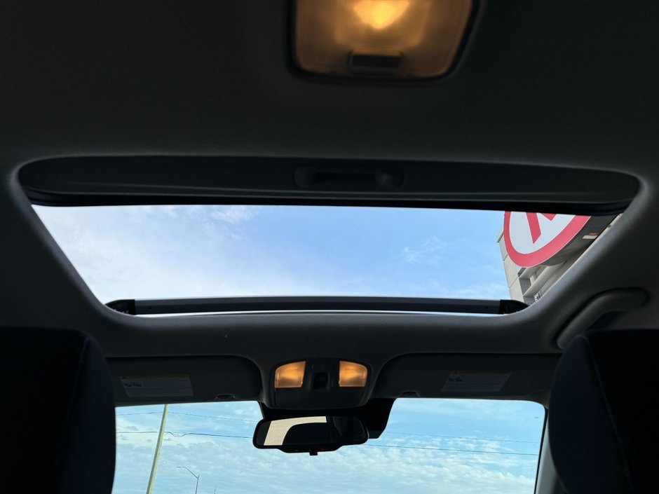2023 Kia Rio 5-door EX Premium-46