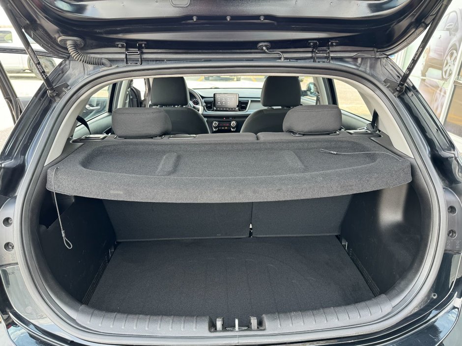 2023 Kia Rio 5-door EX Premium-41
