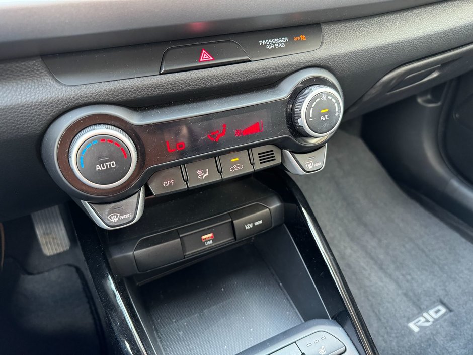 2023 Kia Rio 5-door EX Premium-34